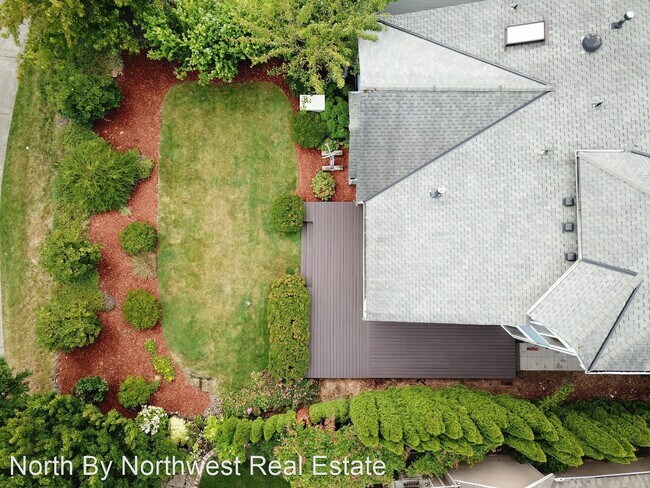 Building Photo - 4 br, 2.5 bath House - 7428 Heather Ave SE