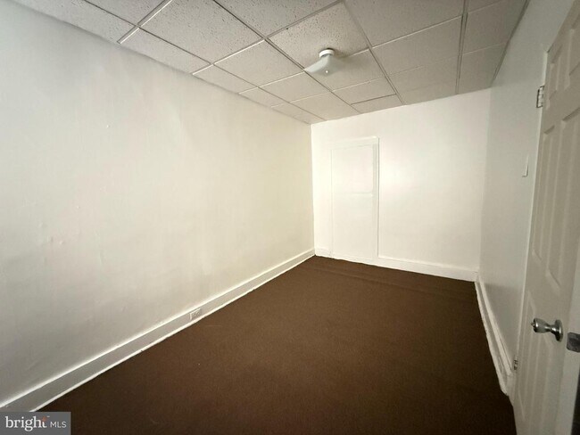 Foto del edificio - 2046 S Beechwood St