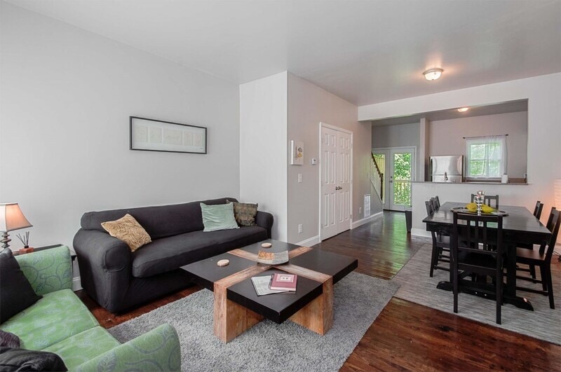 Photo - 906 Greenwood Avenue Northeast - D
