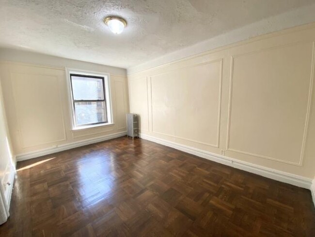 Foto del edificio - 1 bedroom in BRONX NY 10463