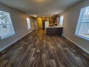 Building Photo - 49 Parakeet Hill Dr