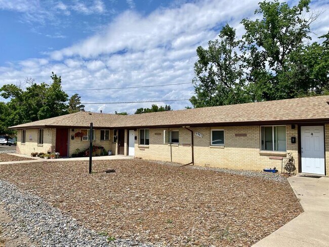 Foto del edificio - 8987 W 54th Pl