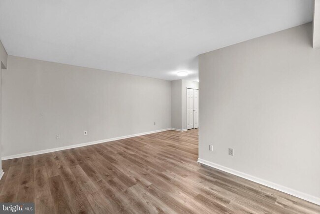 Foto del edificio - 3614 Court House Dr