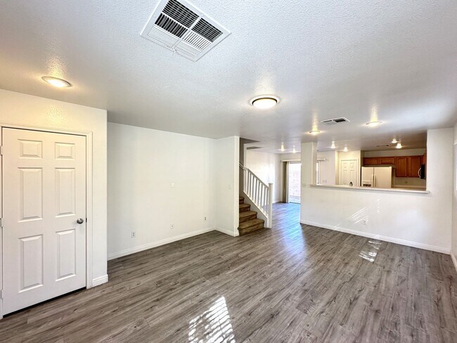 Foto del edificio - Haven Suellen