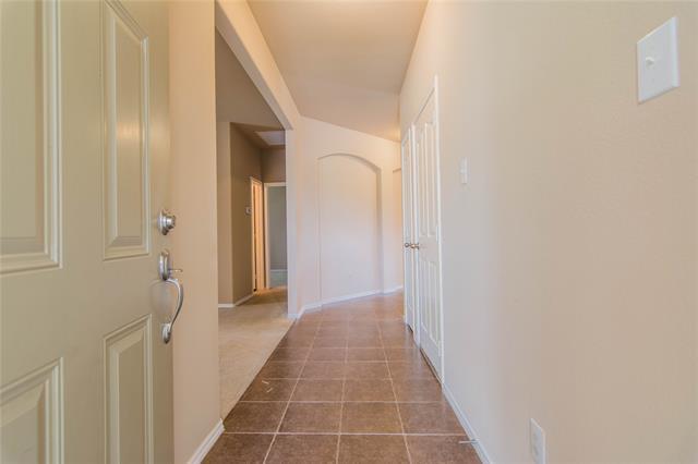 Foto del edificio - 613 Goldstone Ln