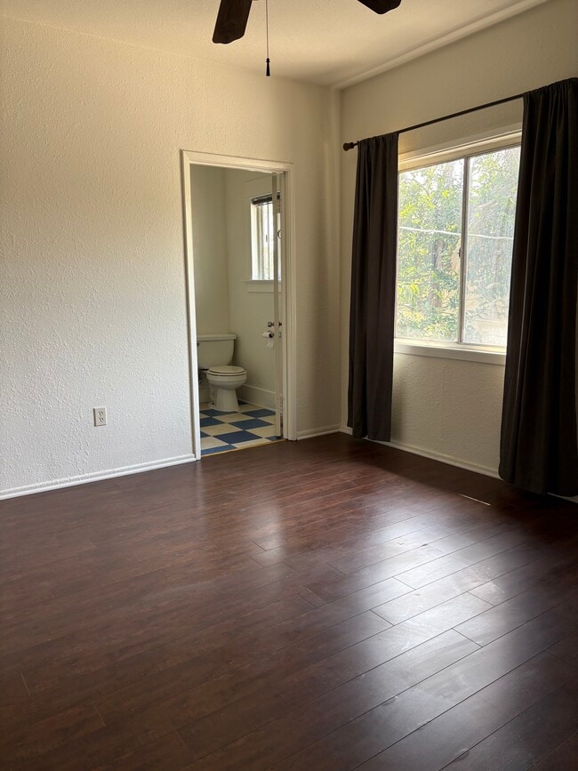 Building Photo - 2620 Idell St