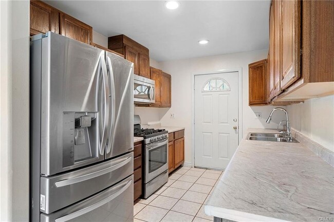 Building Photo - 14012 Sayre Street, Los Angeles, CA 91342 ...