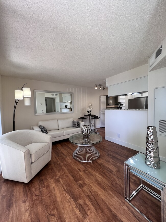 Reflections of Boca Del Mar - Apartments in Boca Raton, FL | Apartments.com