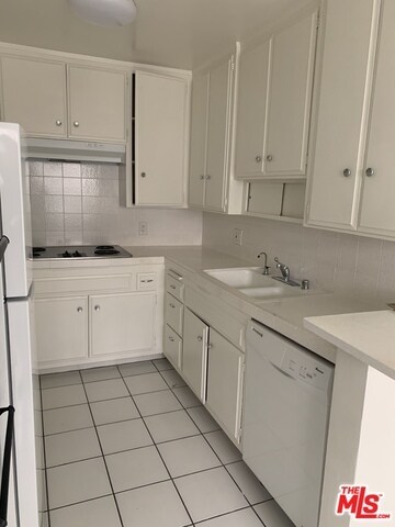 Foto del edificio - 9023 Alcott St