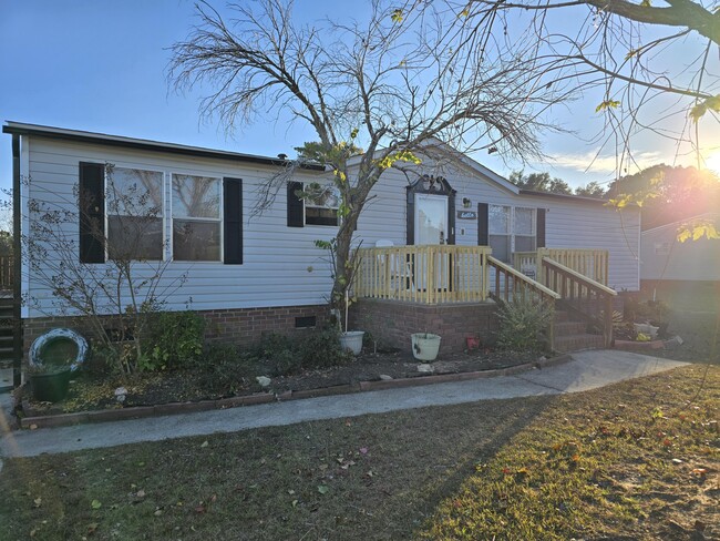 Foto del edificio - 1036 Hancock Mill Ln