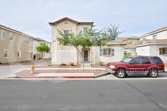 Building Photo - 4724 E Redfield Rd