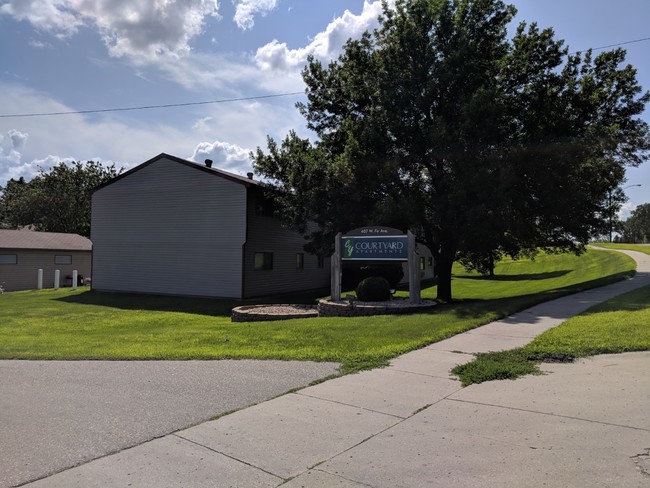 Building Photo - 407 W Fir Ave