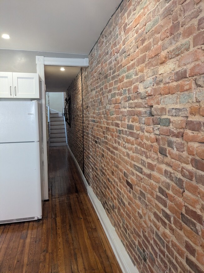 Building Photo - 2747 Maryland Ave