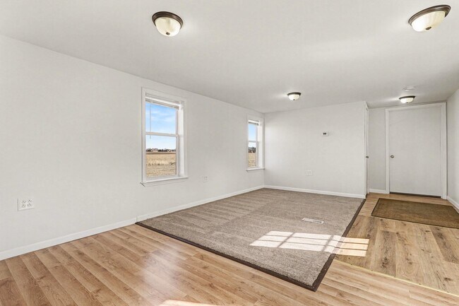 Foto del edificio - 11064 W Bruns Rd