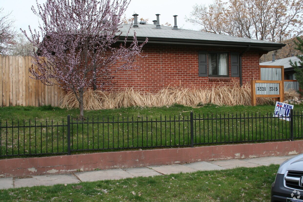 Building Photo - 3315 Eliot St