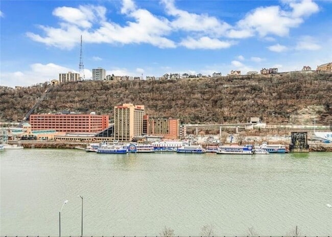 Photo - 151 Fort Pitt Blvd Apartment