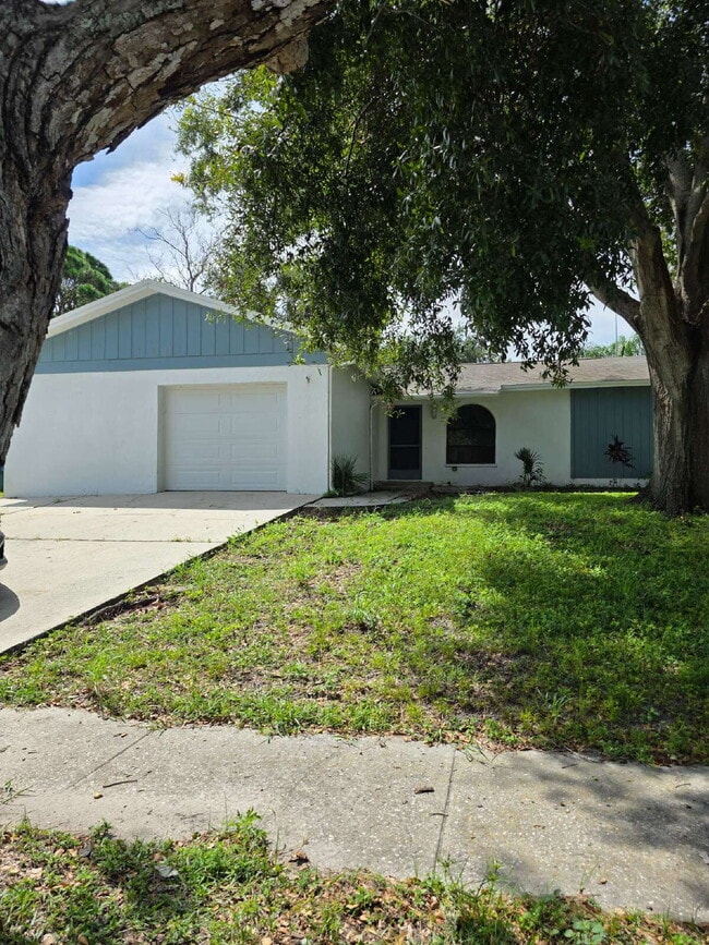 Building Photo - 1301 Crossbow Ln