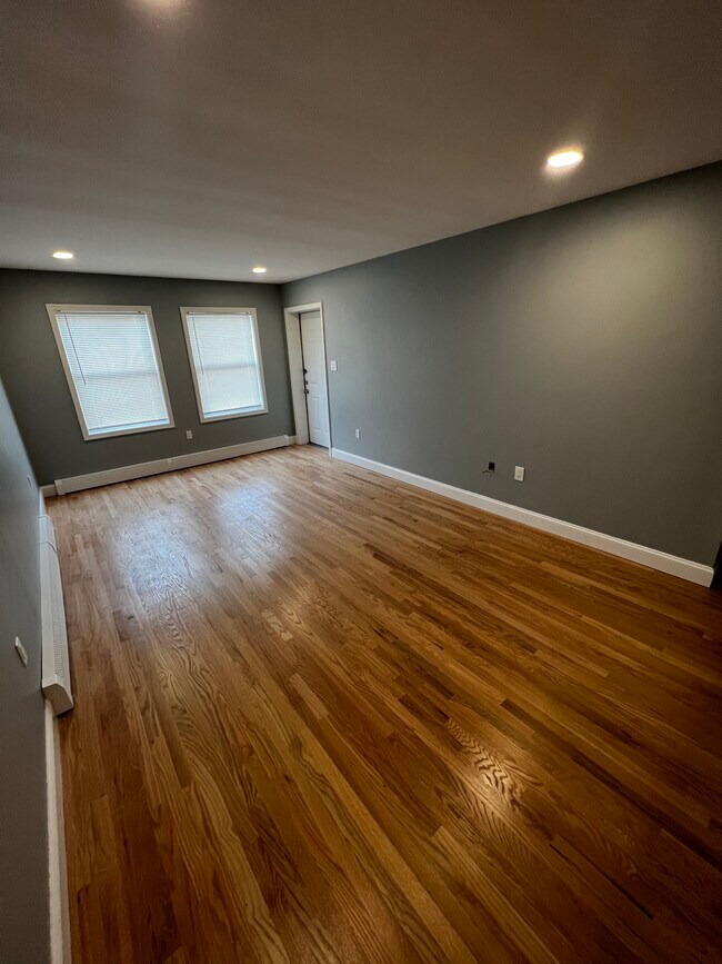 Living Room - 47 Ann St