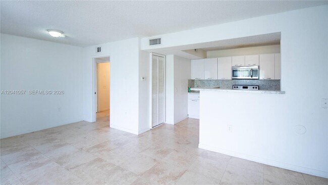 Foto del edificio - 15077 SW 103rd Terrace