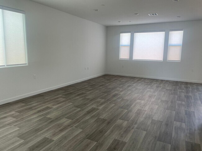 Building Photo - Modern Single-Story Home with Open Layout ...