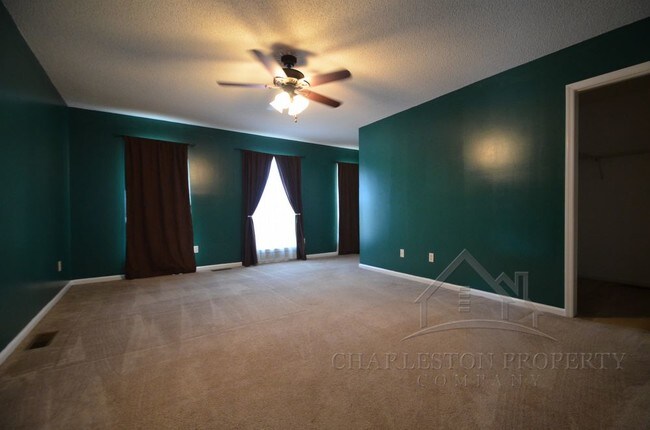 Building Photo - 315 Courtney Round- Summerville