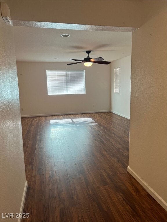 Foto del edificio - 10733 Crosley Field Ave