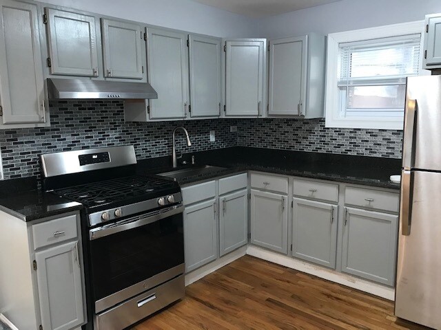 Unit 1 - Kitchen (2nd Pic) - 1854 S Allport St