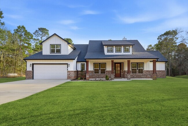 Building Photo - 19330 Veterans Rd