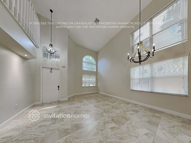 Foto del edificio - 16987 NW 19th St