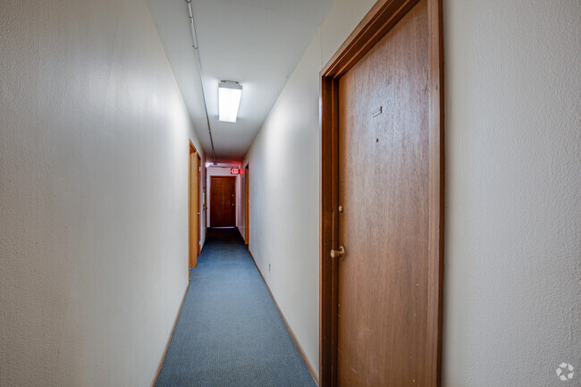 Hallway - 3305 Hennepin Ave S