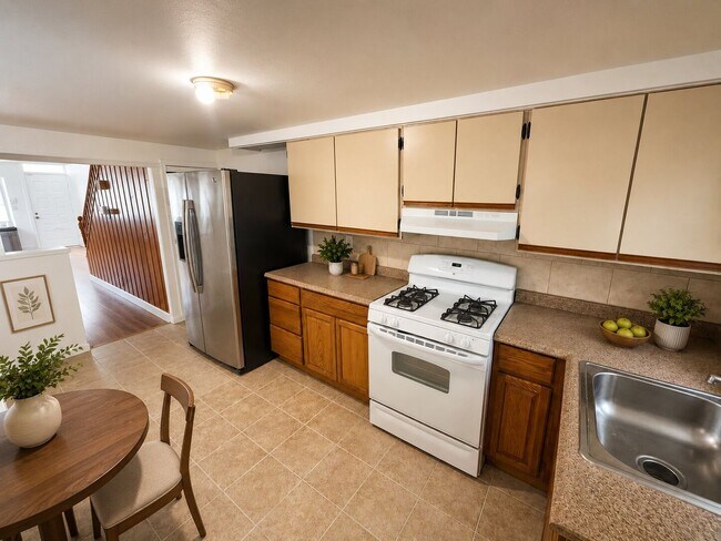 Foto del edificio - Spacious 3-Bedroom Rental with In-Unit Laundry & Private Yard in Philadelphia