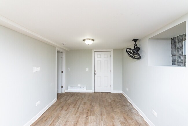 Foto del edificio - 1431 W Flournoy St