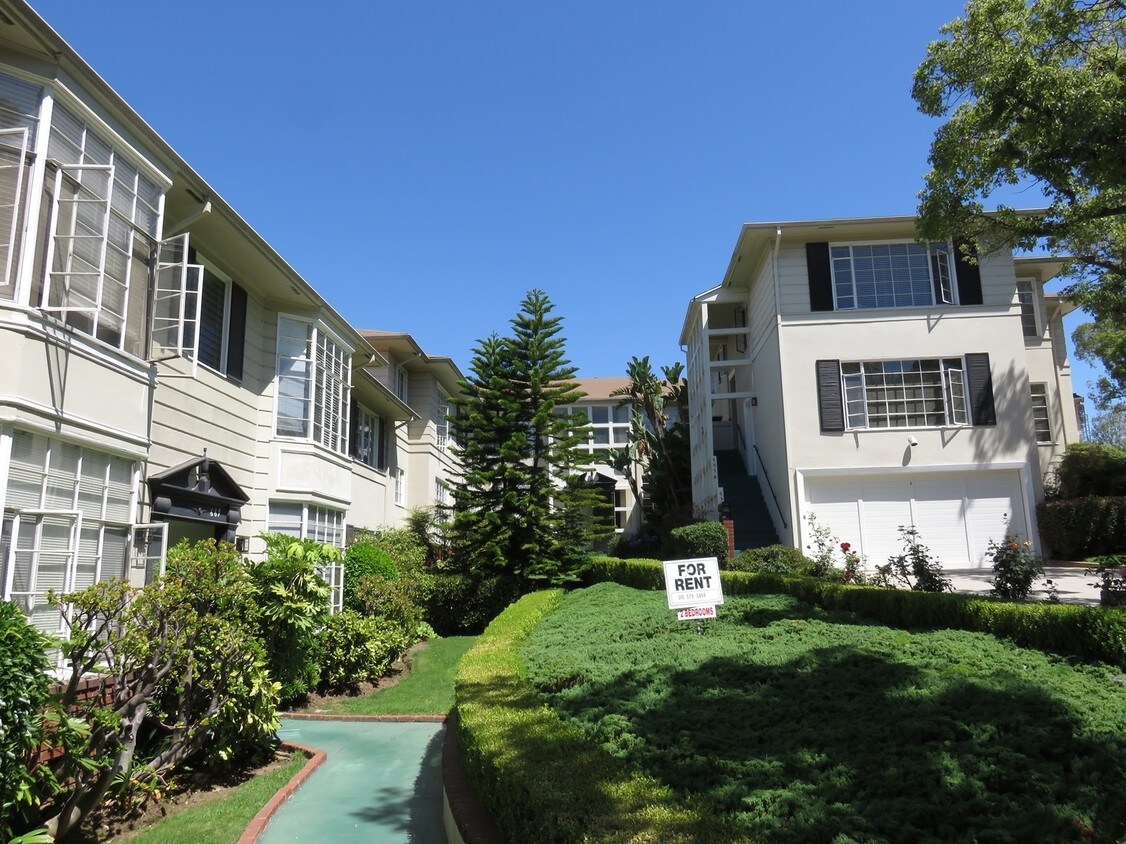 Foto principal - 651-667 Midvale Ave