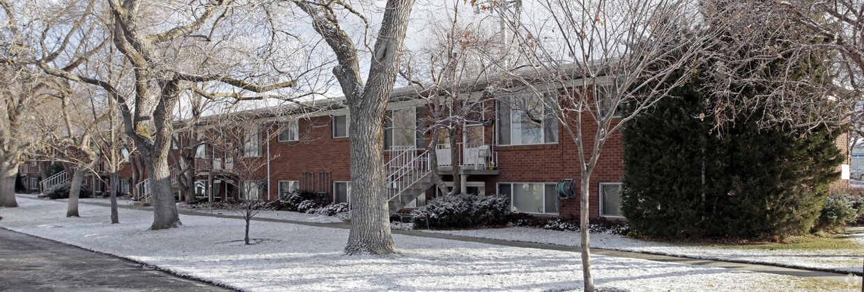 Building Photo - 2215 E 3300 S
