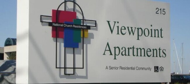Foto del edificio - 215 E Shoreline Dr