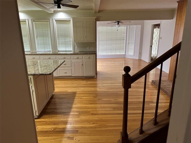 Building Photo - 227 Farm to Market Rd 723