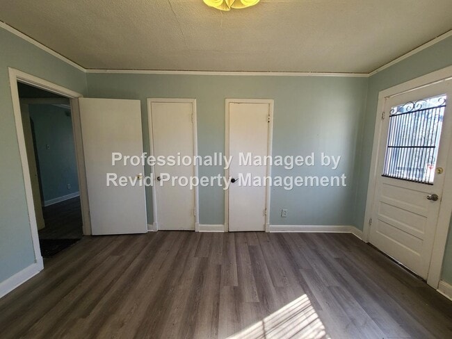 Photo - 1535 Jackson Ave Apartment