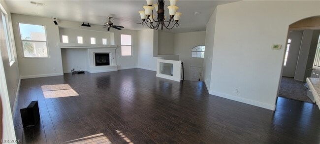 Foto del edificio - 8116 Caramel Gorge Ct