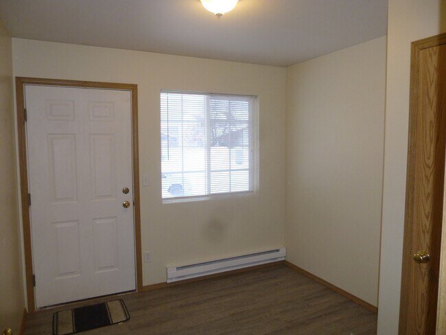 Foto del edificio - Cute 2 bedroom, two bath condo in Columbia Falls