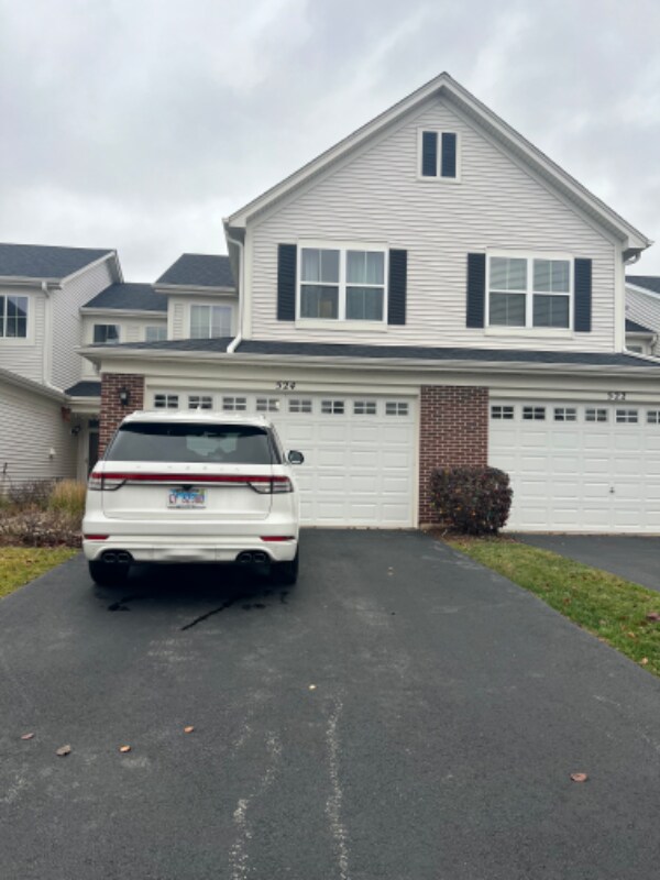 Photo - 524 Majestic Ln Townhome