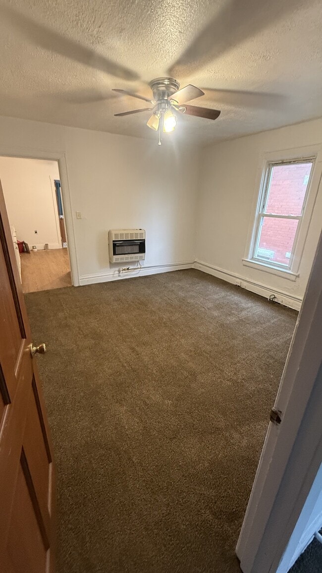 Building Photo - 3139 3rd Ave