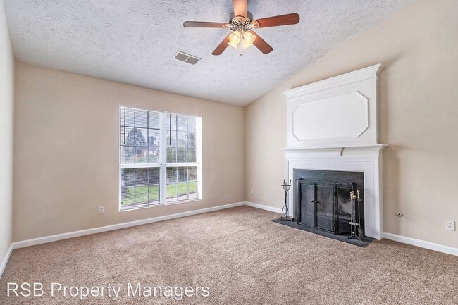 Foto del edificio - 3 br, 2 bath House - 4474 Thornwood Crescent