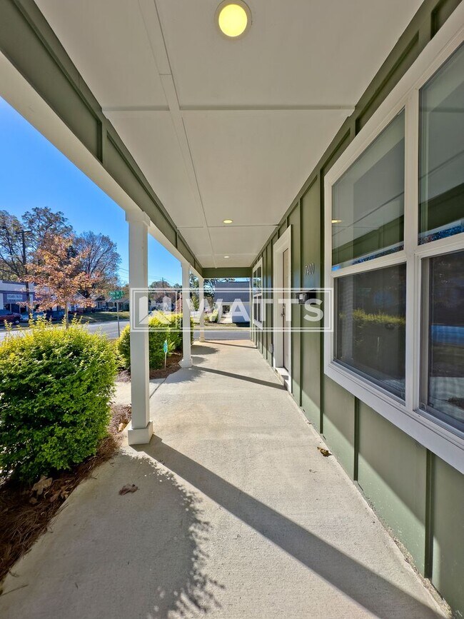 Foto del edificio - Brand New 3-Bed, 2-Bath Home in East Lake