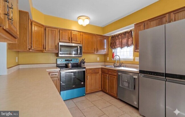 Building Photo - 14609 Gov Sprigg Pl