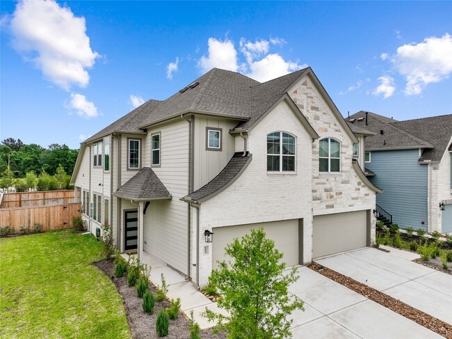 Building Photo - 603 Silver Pear Ct