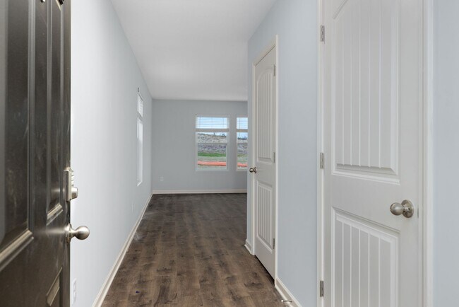 Foto del edificio - 4 bedroom, 2.5 bath built in 2025 by DR Horton in Byhalia