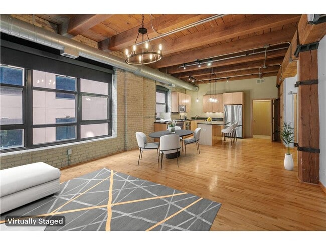 Building Photo - 607 Washington Ave S