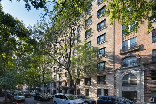 Building Photo - 150 W 87th St