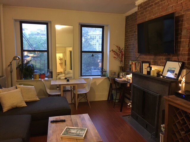 Primary Photo - 36 Horatio St