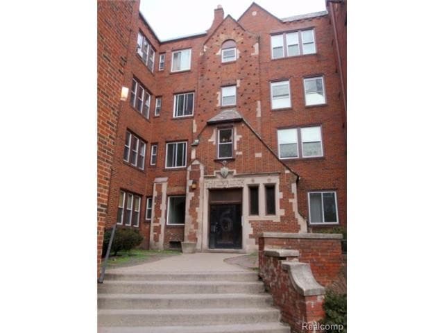 Primary Photo - 730 Whitmore Rd